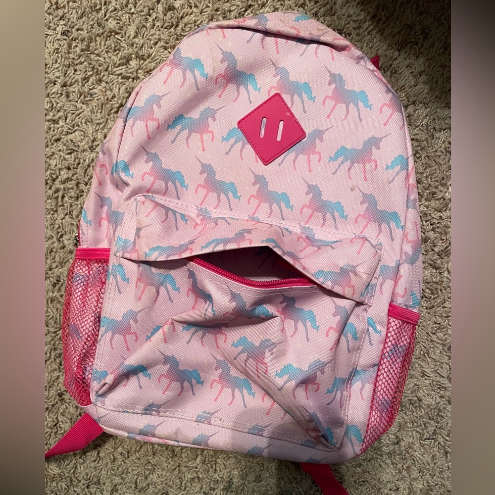 PROTEGE Backpack for her! Pink and purple  Unicorns🦄 🌈zippers and compartments